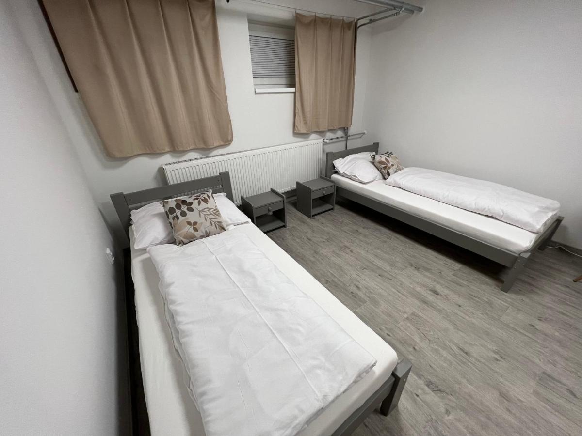 Hostel H18 بارديوف المظهر الخارجي الصورة